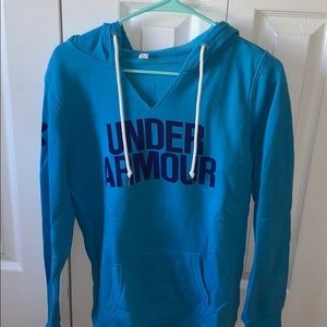 Under Armour sweatshirt